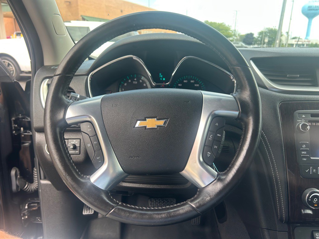 2015 Chevrolet Traverse Image 17