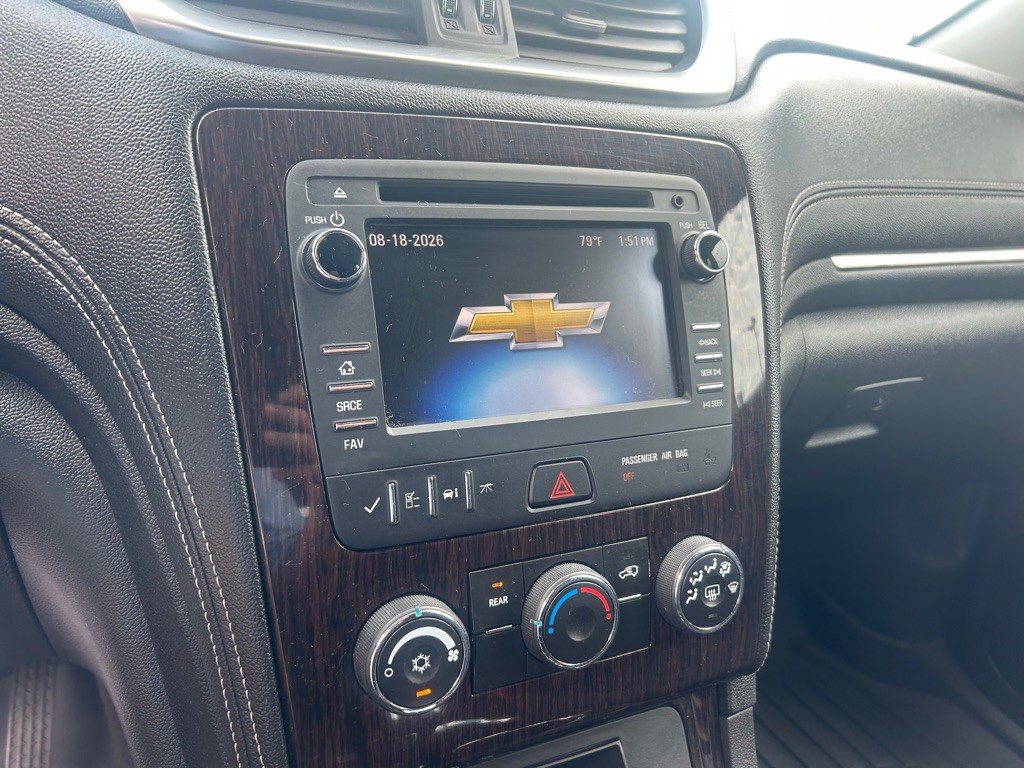 2015 Chevrolet Traverse Image 21