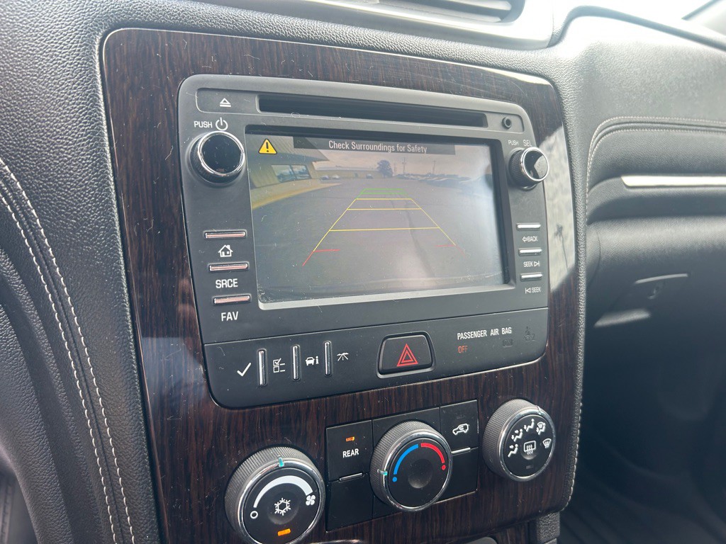 2015 Chevrolet Traverse Image 22