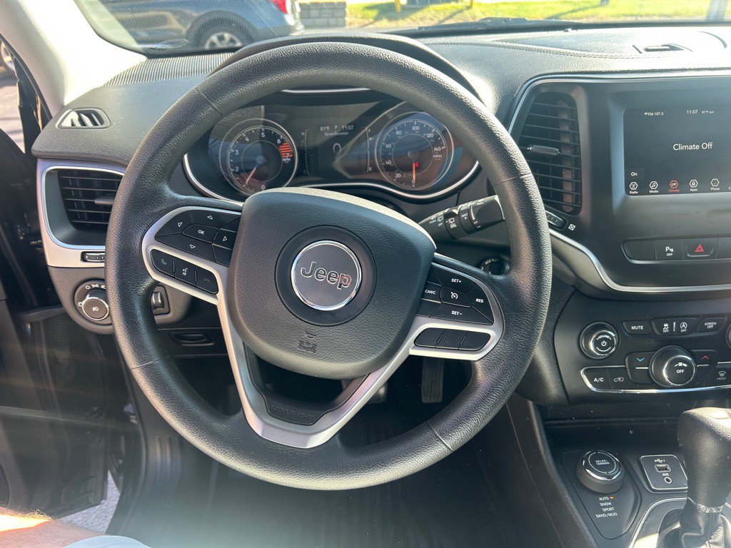 2019 Jeep Cherokee Image 15