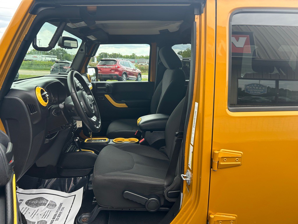 2014 Jeep Wrangler Unlimited Image 14