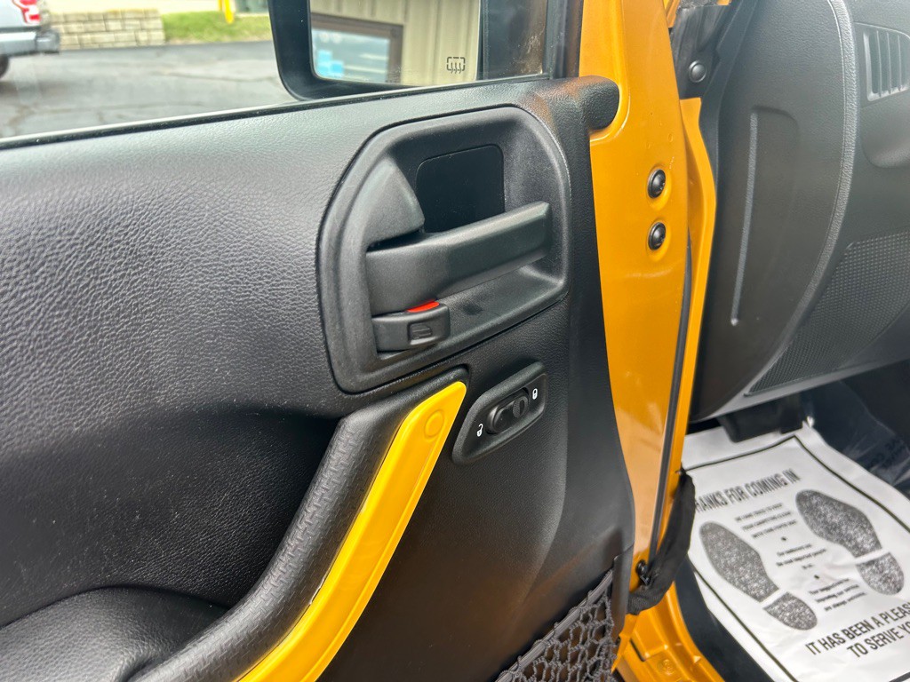 2014 Jeep Wrangler Unlimited Image 15
