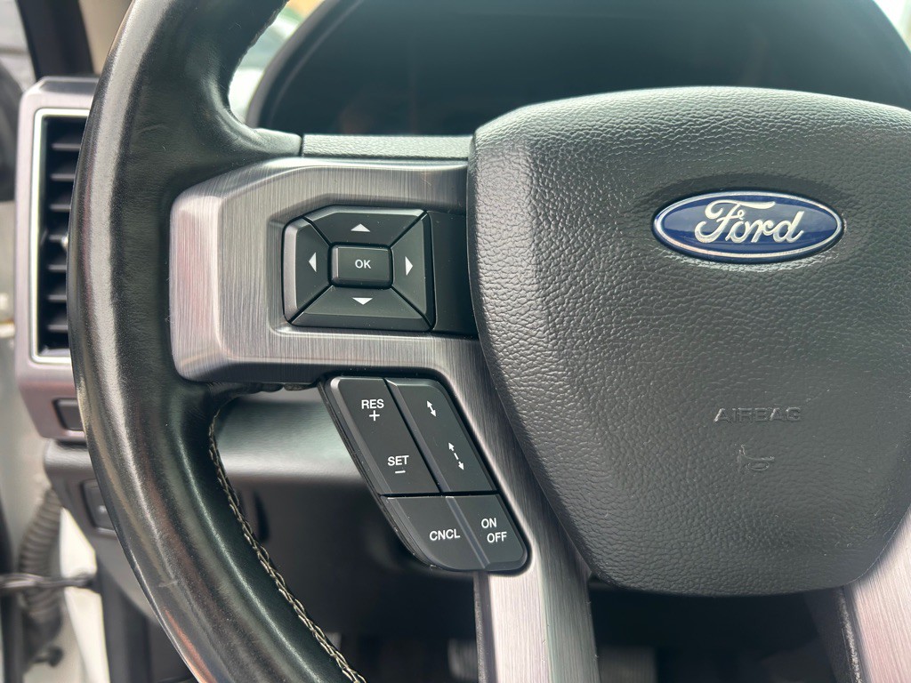 2020 Ford Expedition Image 24