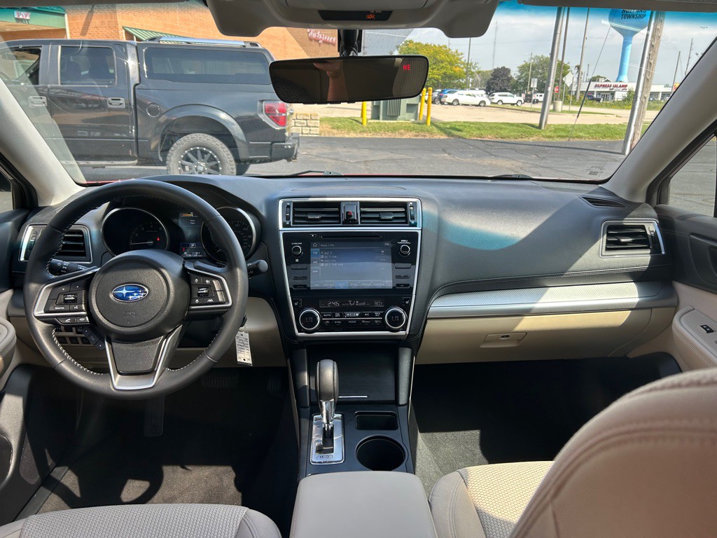 2018 Subaru Outback Image 13