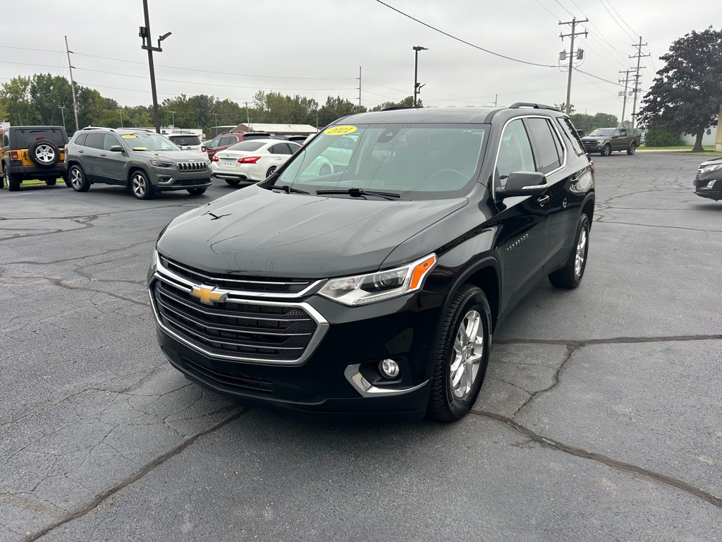 2021 Chevrolet Traverse Image 3