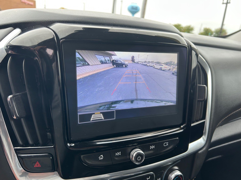 2021 Chevrolet Traverse Image 25