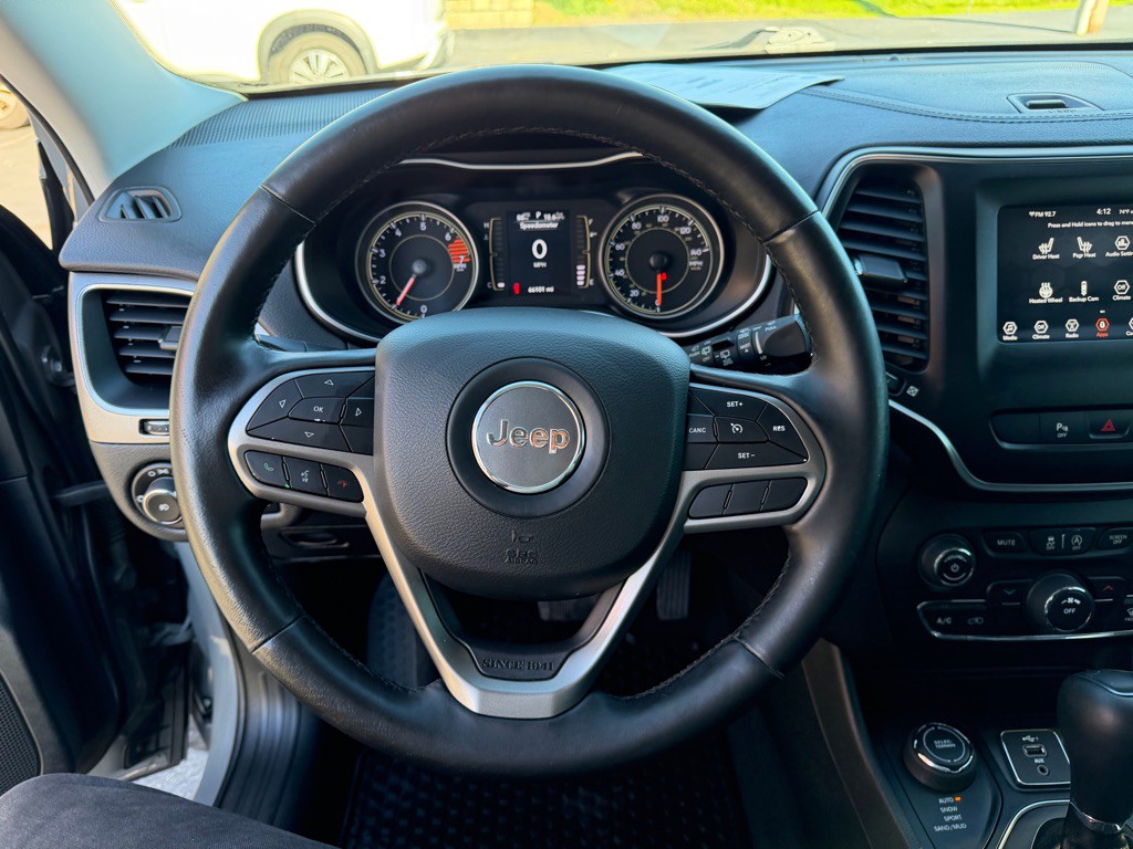 2020 Jeep Cherokee Image 16