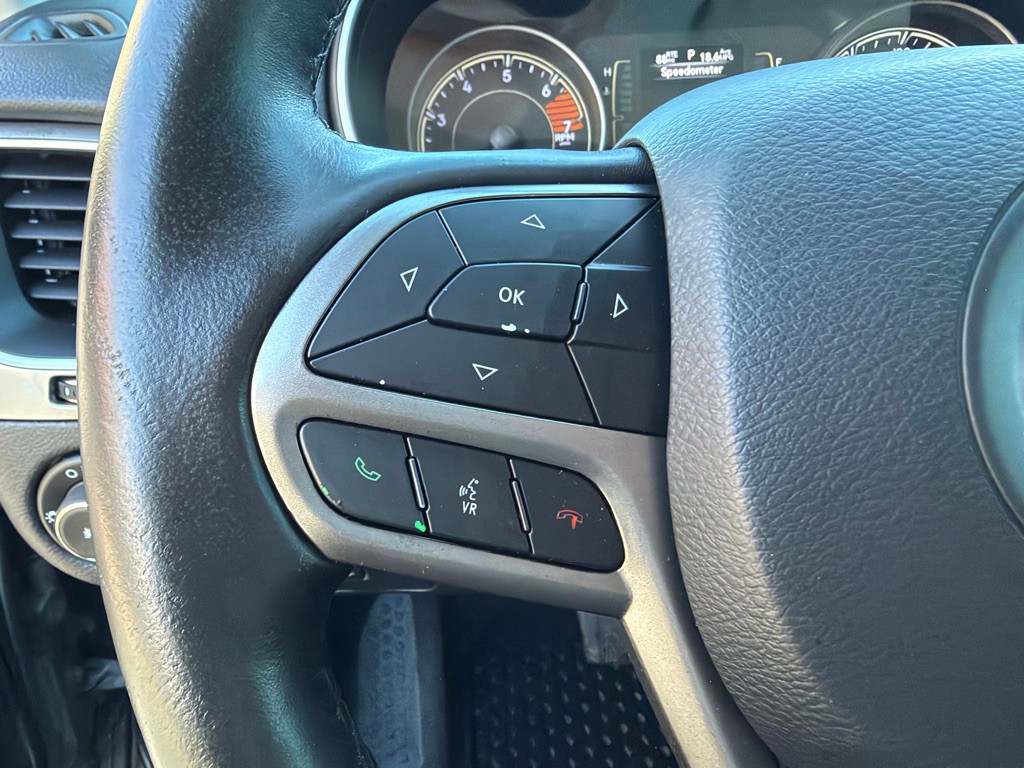 2020 Jeep Cherokee Image 18