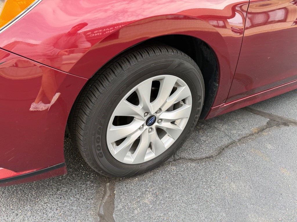 2017 Subaru Legacy Image 4