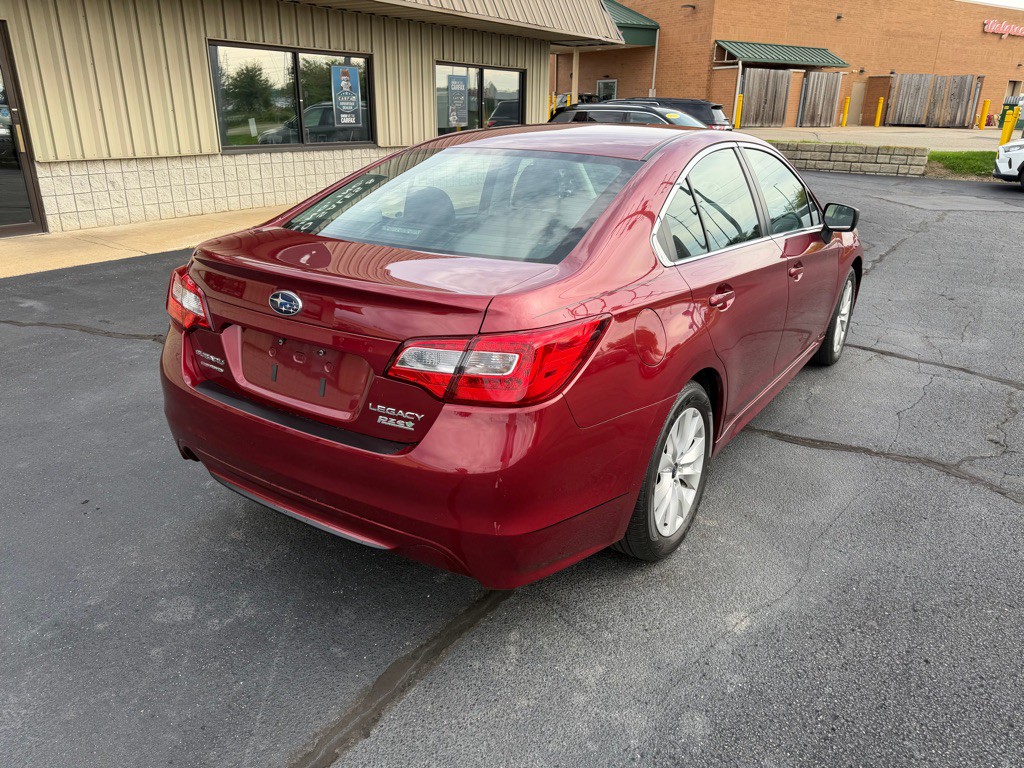 2017 Subaru Legacy Image 6