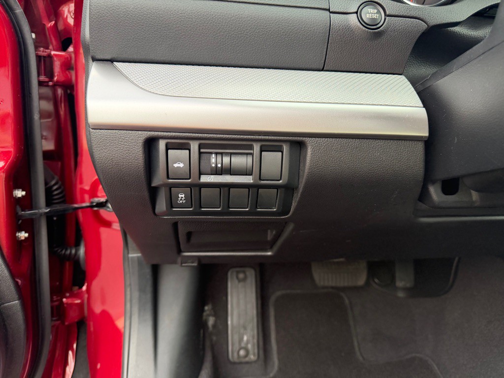 2017 Subaru Legacy Image 18