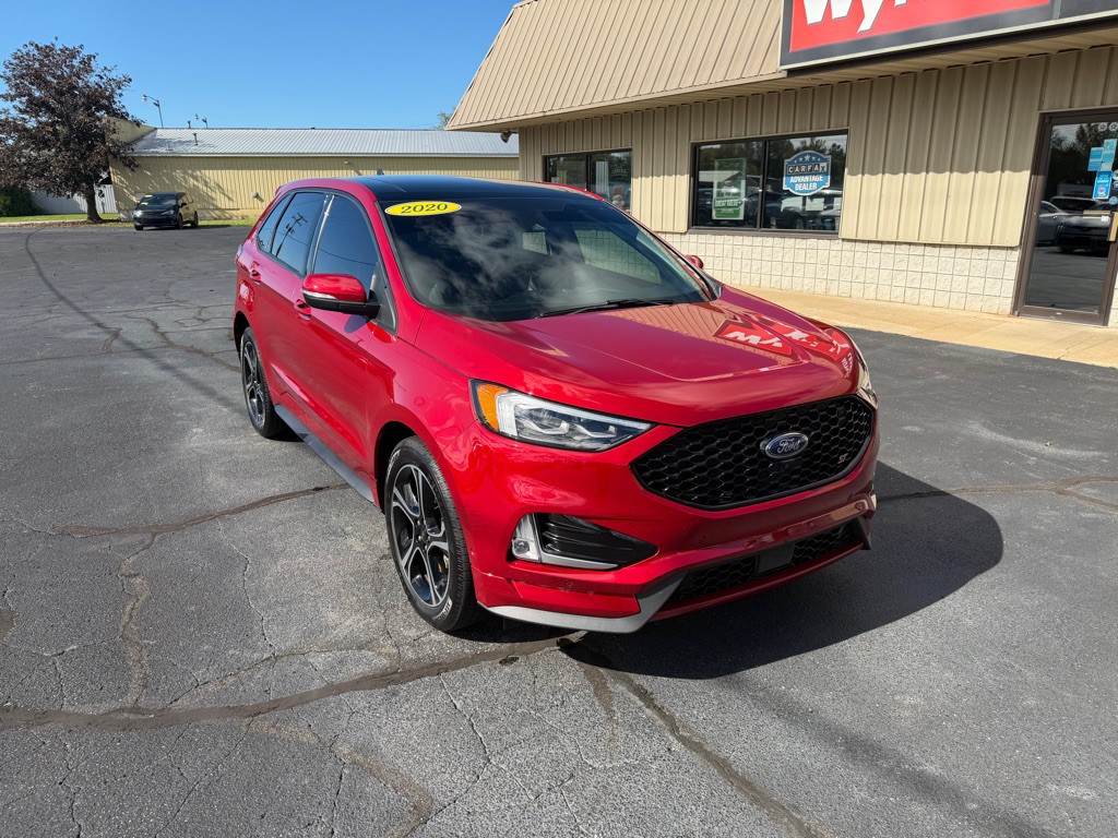 2020 Ford Edge Image 2