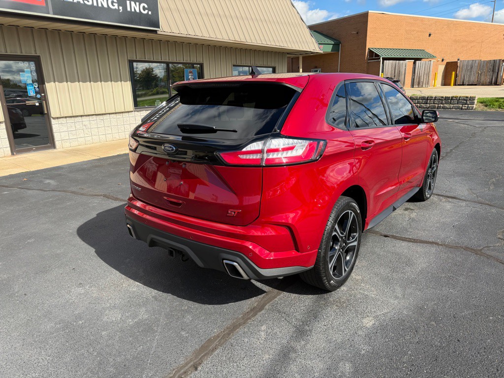 2020 Ford Edge Image 6