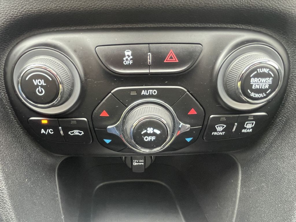 2014 Dodge Dart Image 20