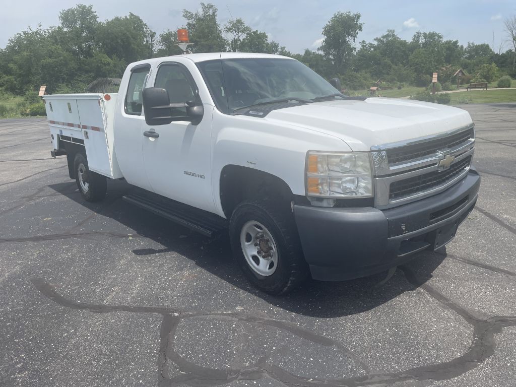 2010 Chevrolet Silverado 1500 Image 4