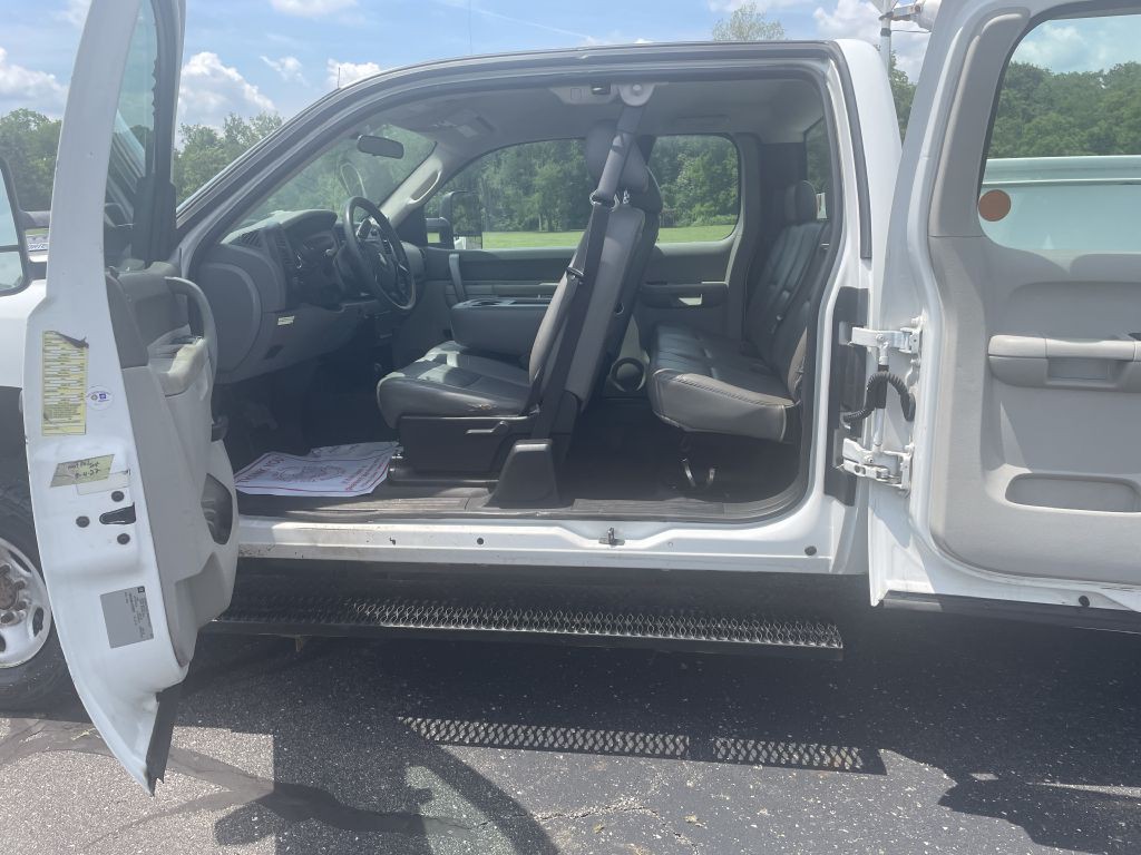 2010 Chevrolet Silverado 1500 Image 10