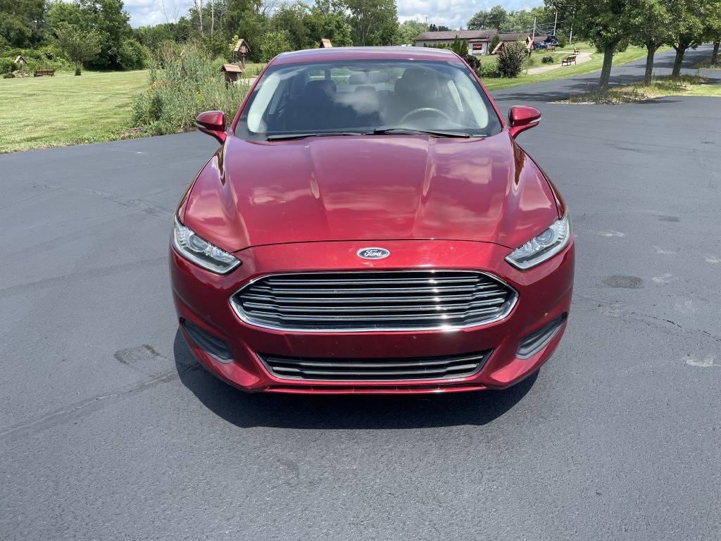 2013 Ford Fusion Image 2