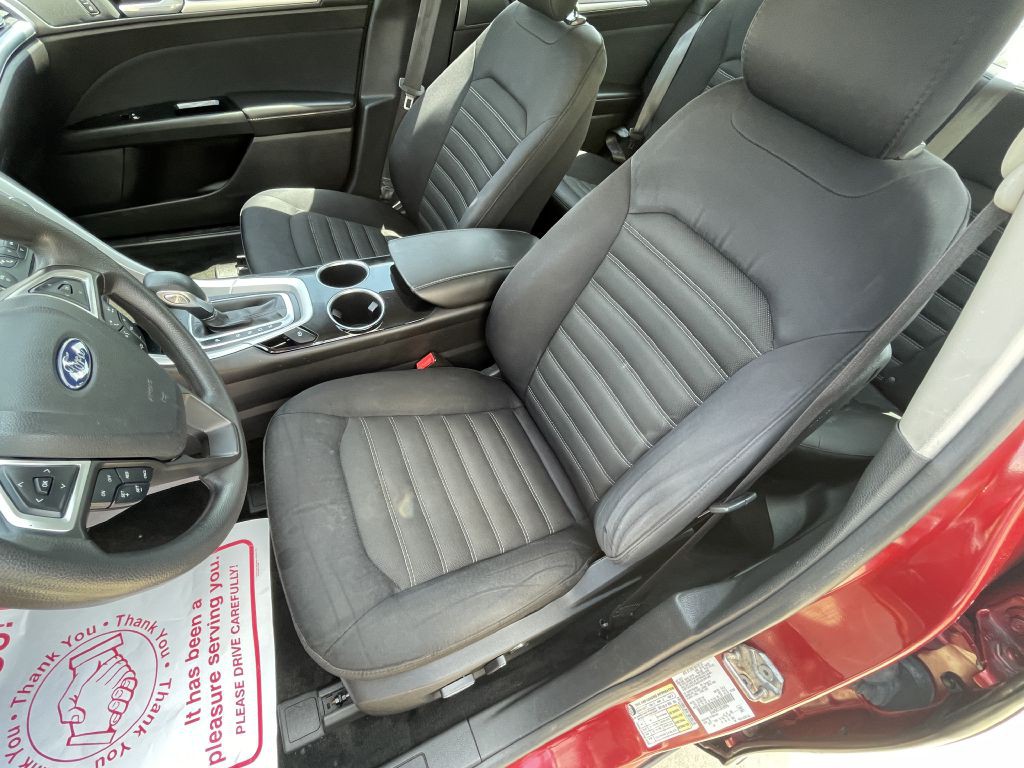 2013 Ford Fusion Image 17