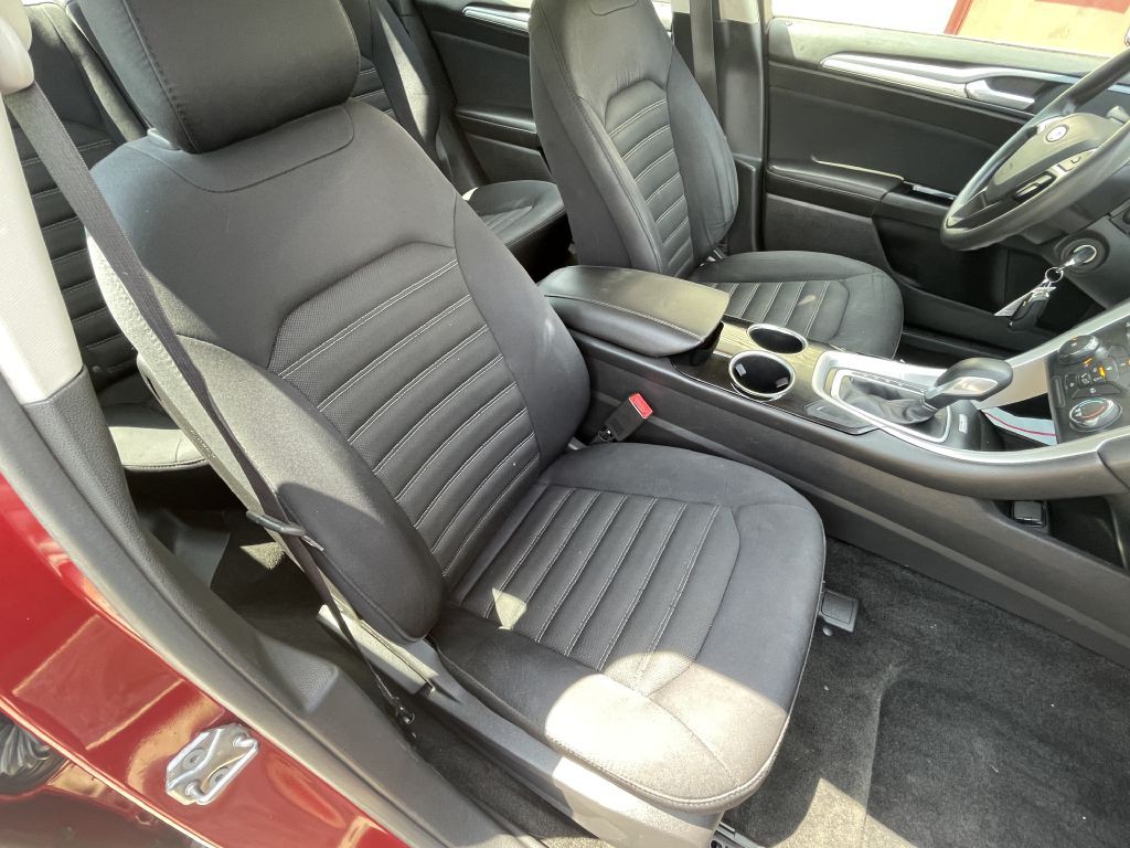 2013 Ford Fusion Image 18