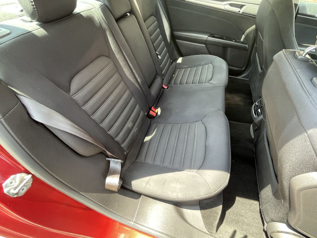 2013 Ford Fusion Image 20