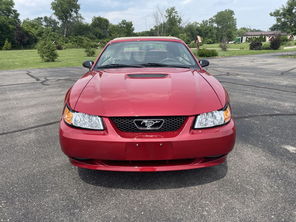 1999 Ford Mustang Image 3