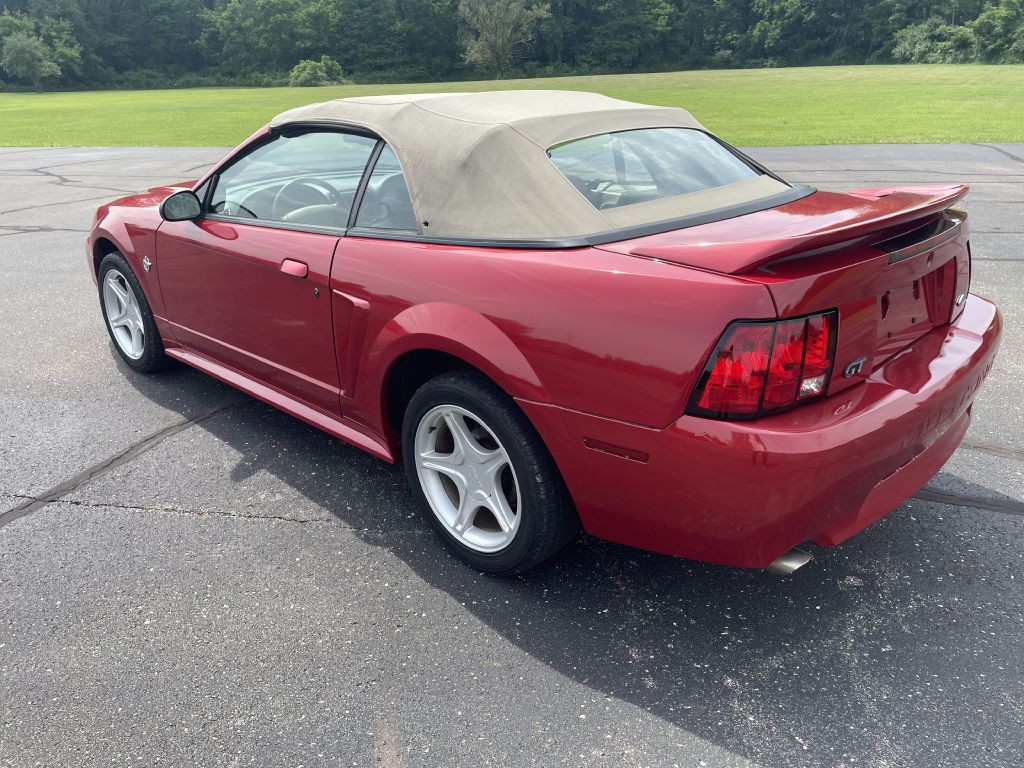 1999 Ford Mustang Image 9