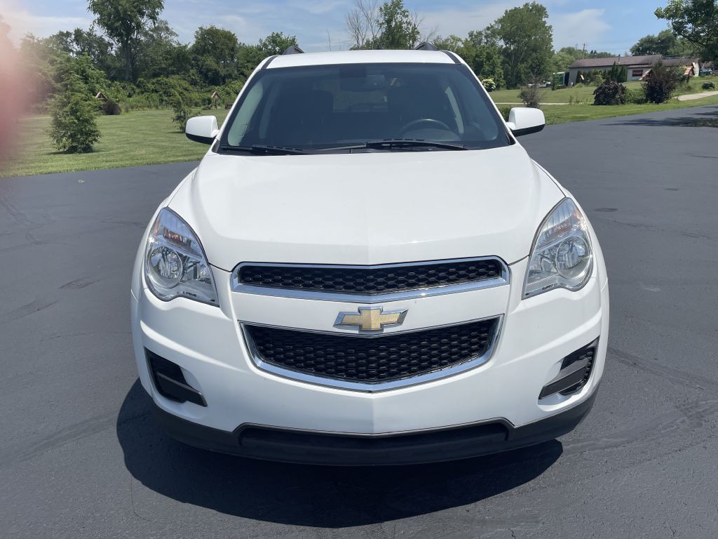 2011 Chevrolet Equinox Image 2