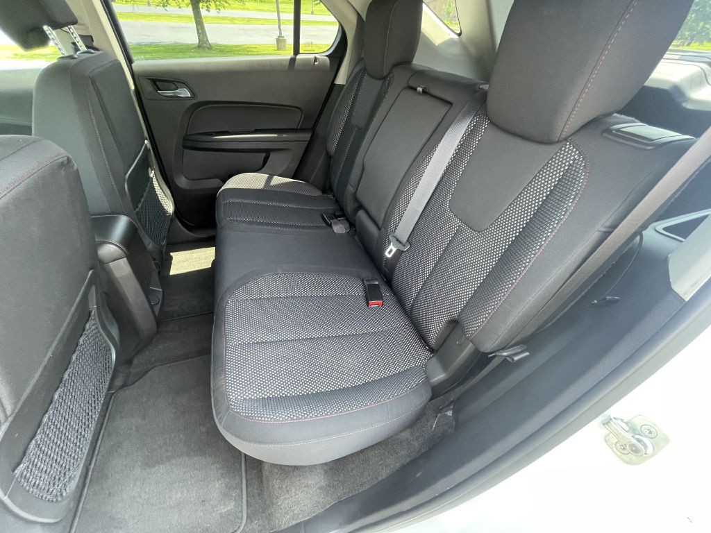 2011 Chevrolet Equinox Image 14