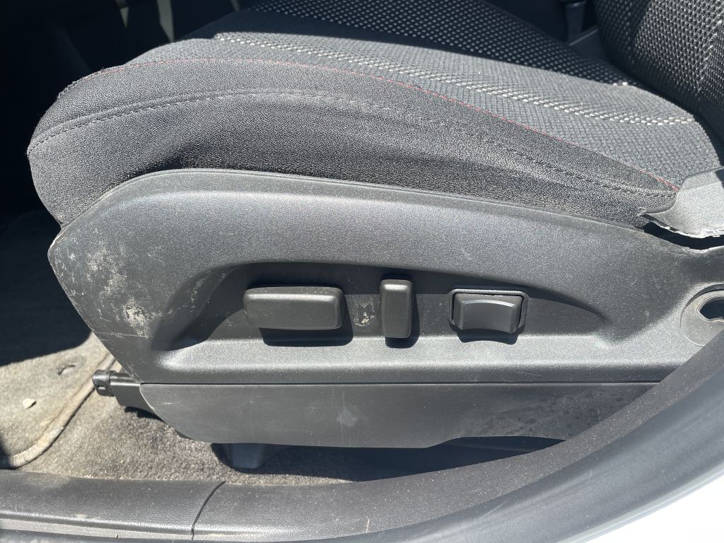 2011 Chevrolet Equinox Image 22