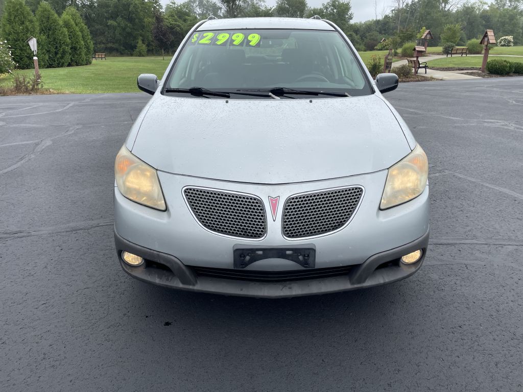 2006 Pontiac Vibe Image 2