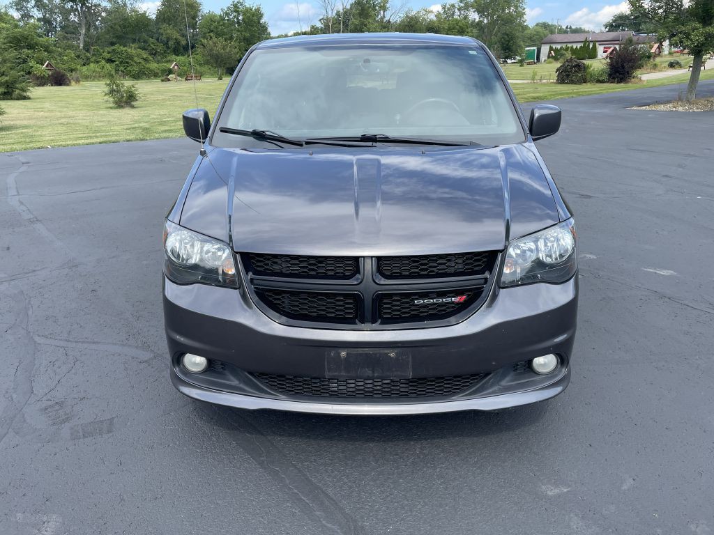 2018 Dodge Grand Caravan Image 2
