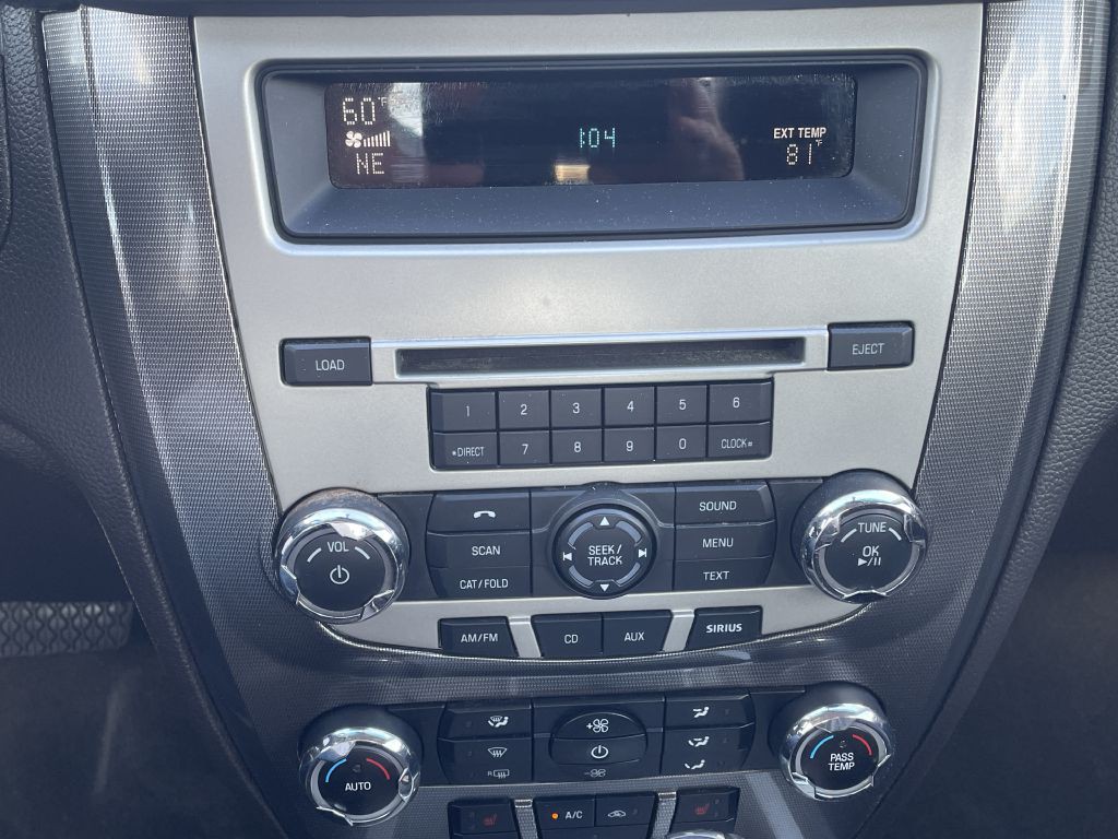 2012 Ford Fusion Image 18