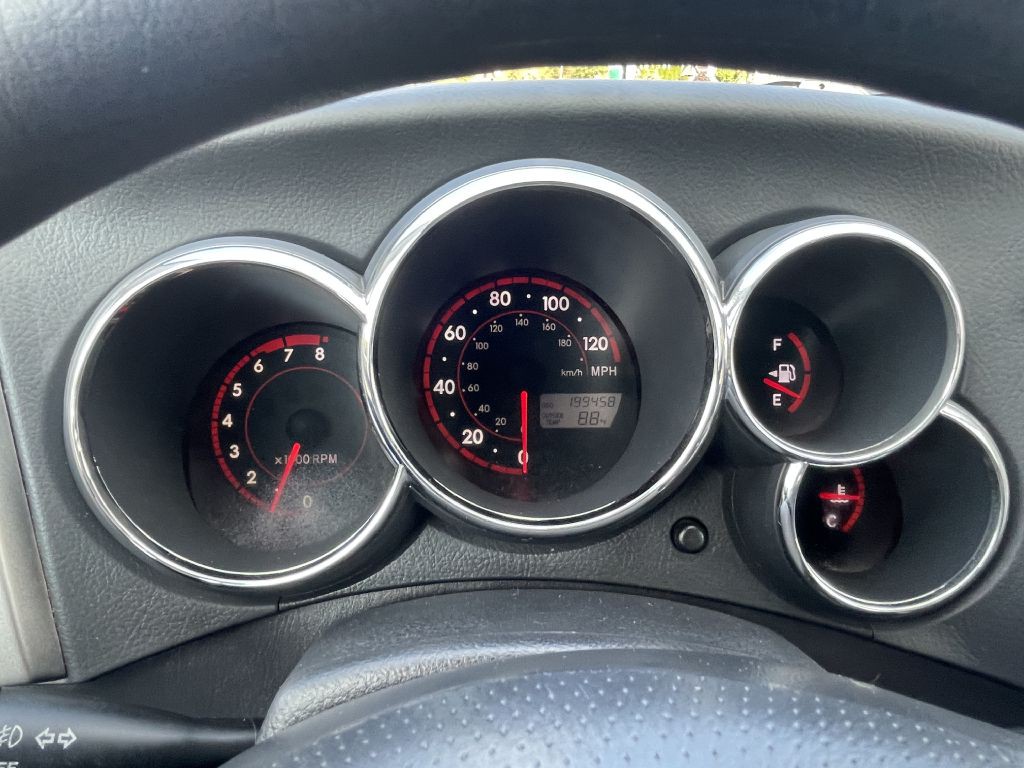 2006 Pontiac Vibe Image 16