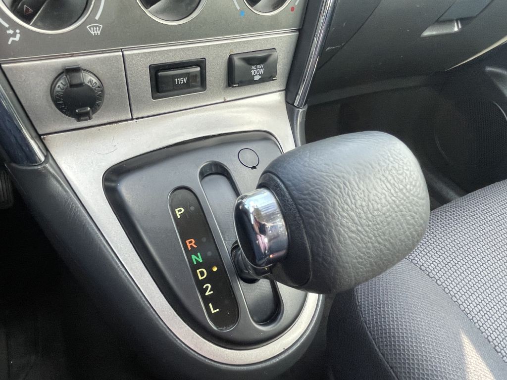 2006 Pontiac Vibe Image 19