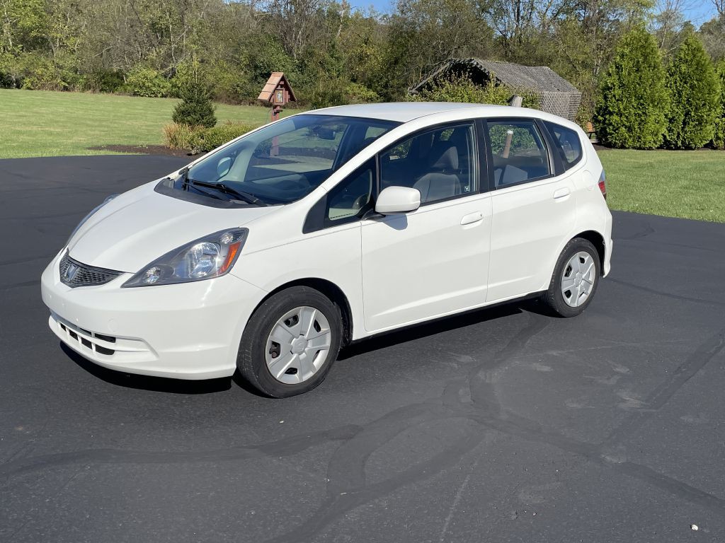 2013 Honda Fit Image 1