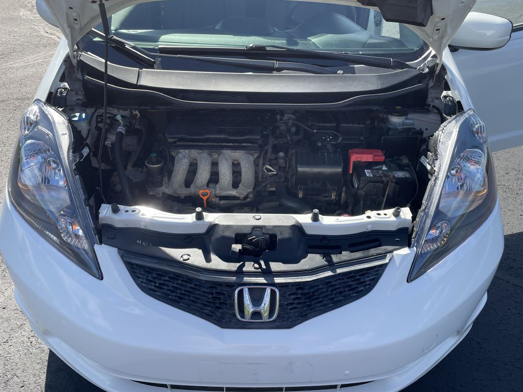 2013 Honda Fit Image 10