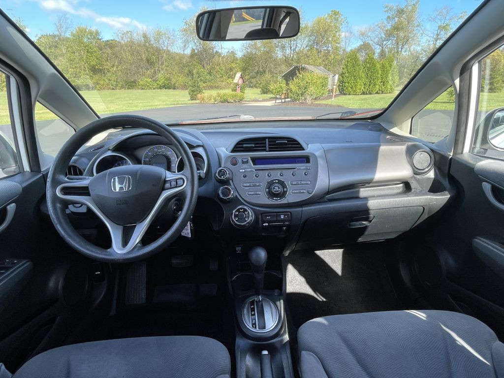 2013 Honda Fit Image 15