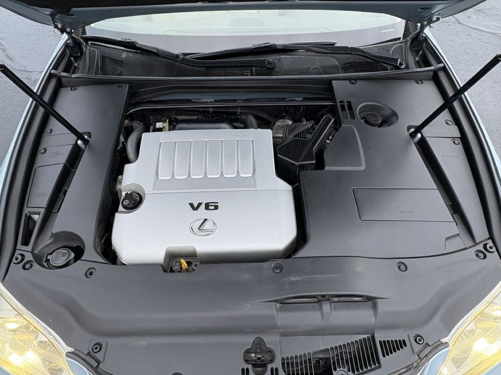 2011 Lexus ES Image 9