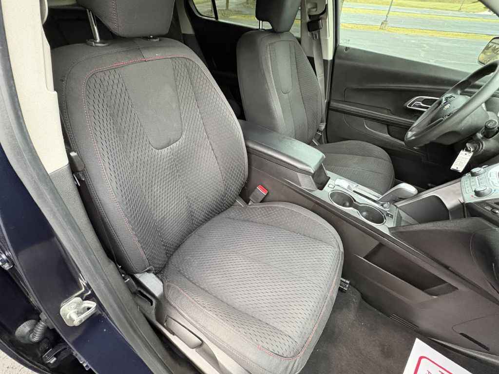 2015 Chevrolet Equinox Image 11