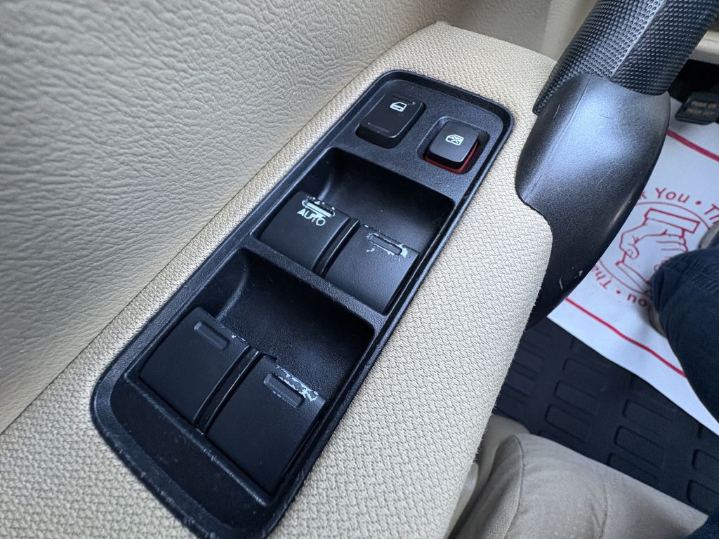 2011 Honda CR-V Image 20