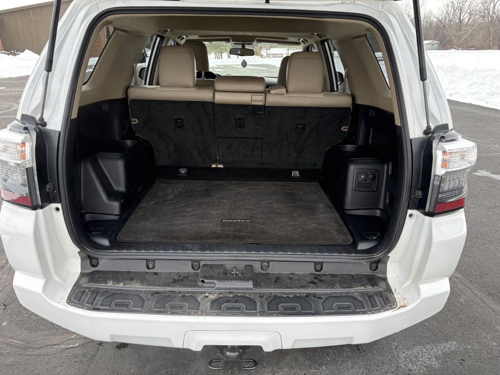 2016 Toyota 4Runner Image 7