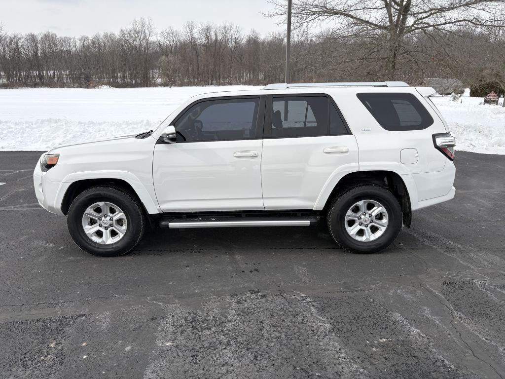 2016 Toyota 4Runner Image 8