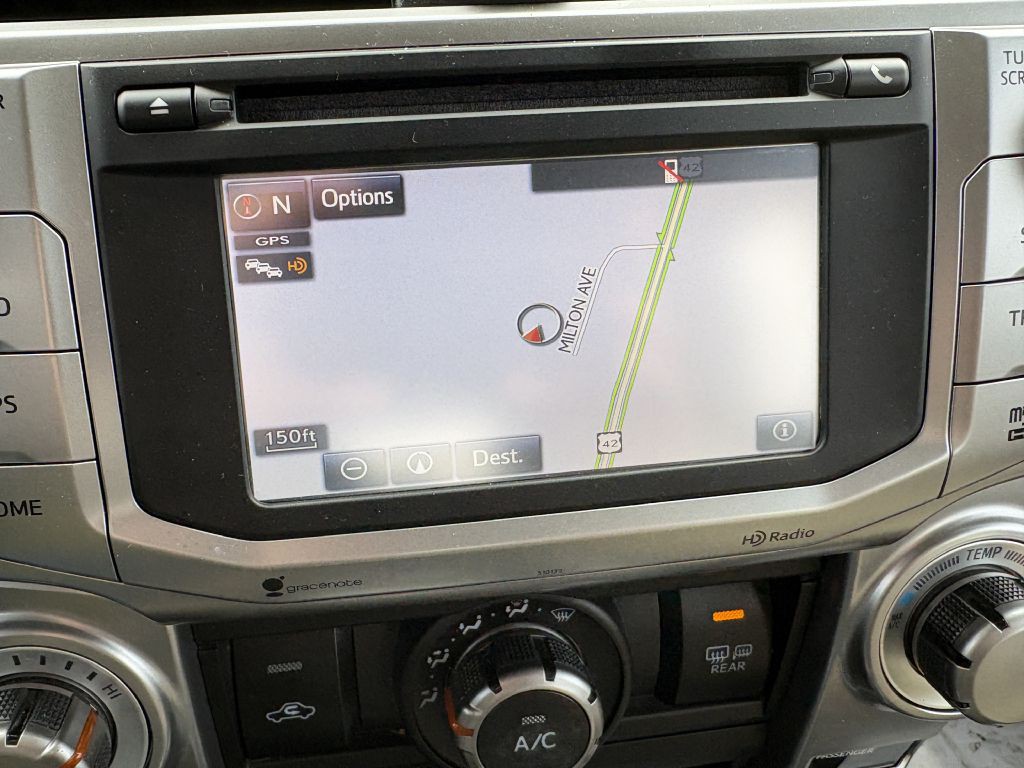 2016 Toyota 4Runner Image 17