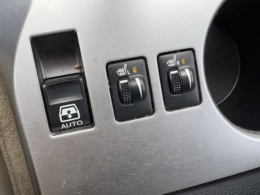 2016 Toyota 4Runner Image 20