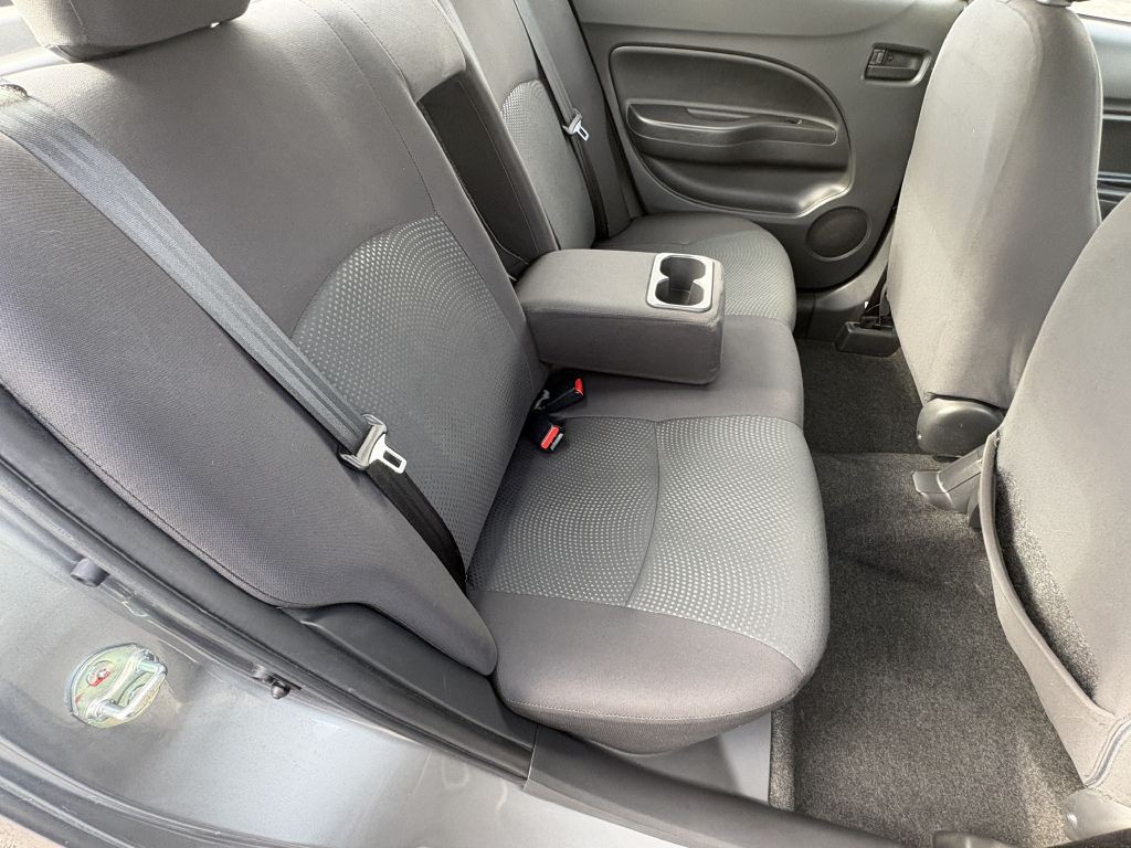 2018 Mitsubishi Mirage Image 13