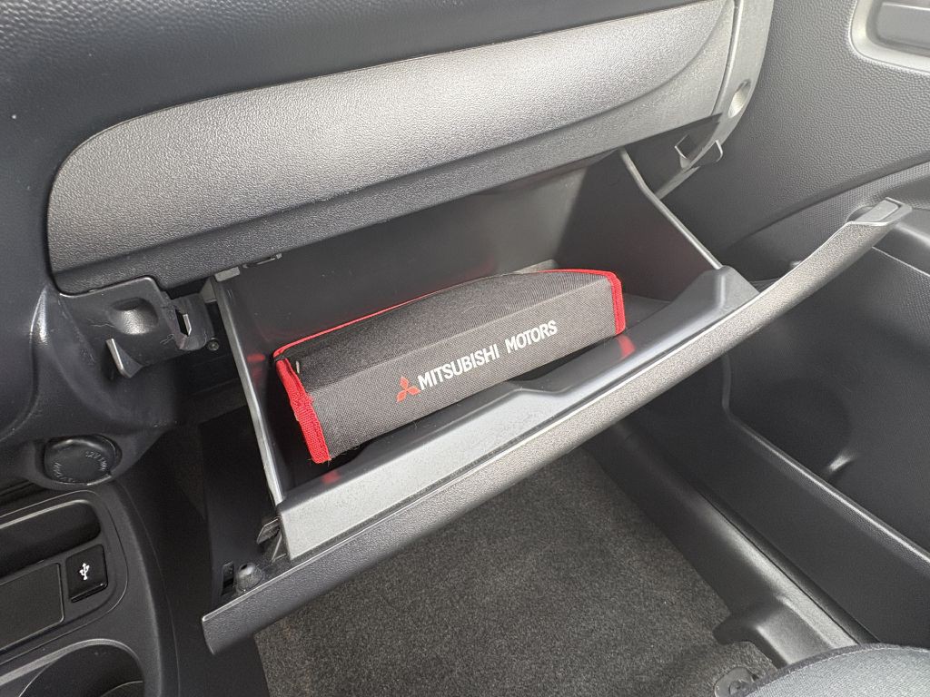 2018 Mitsubishi Mirage Image 21