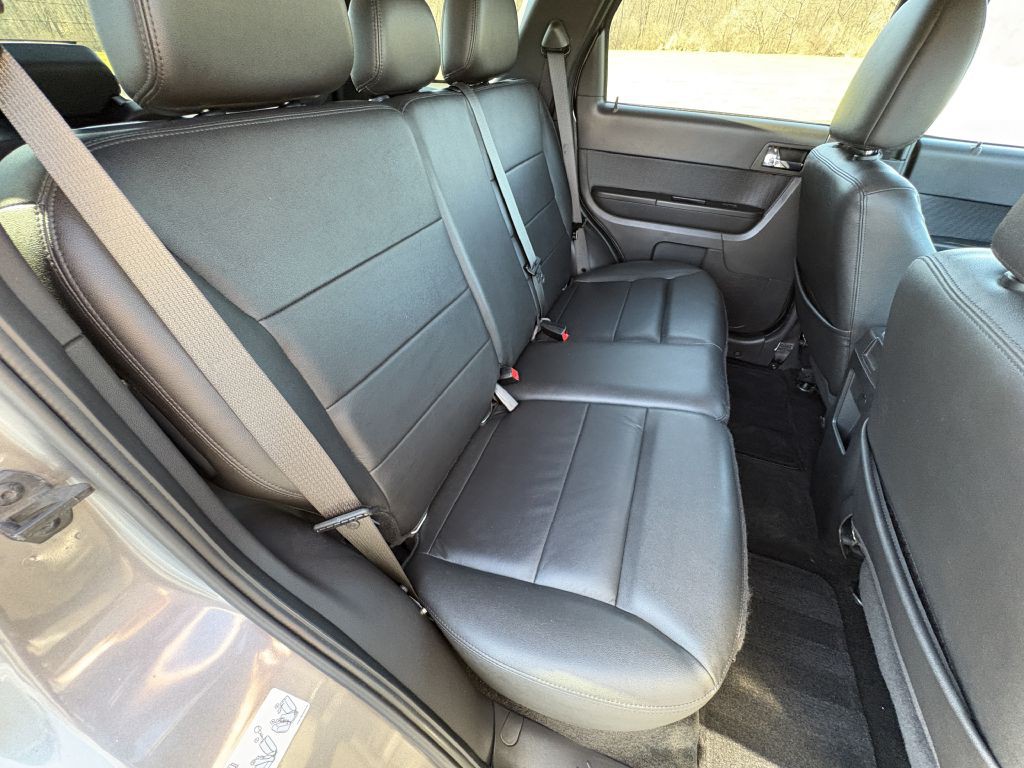 2011 Ford Escape Image 19