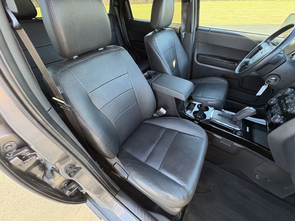 2011 Ford Escape Image 20