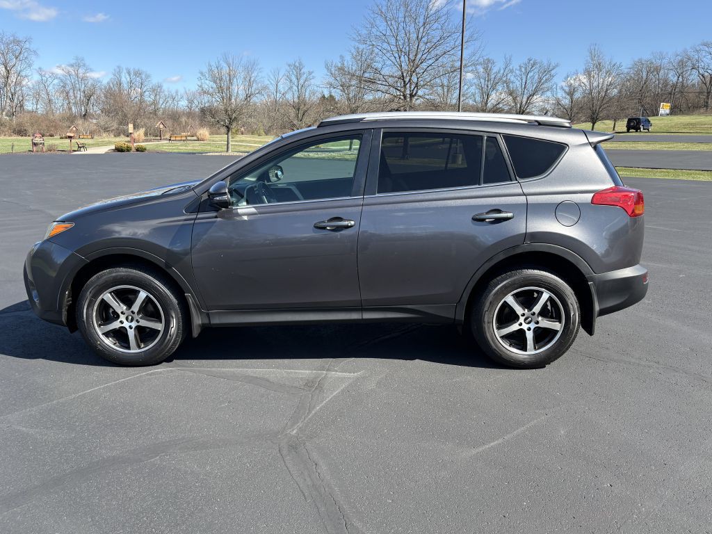 2013 Toyota Rav4 Image 9