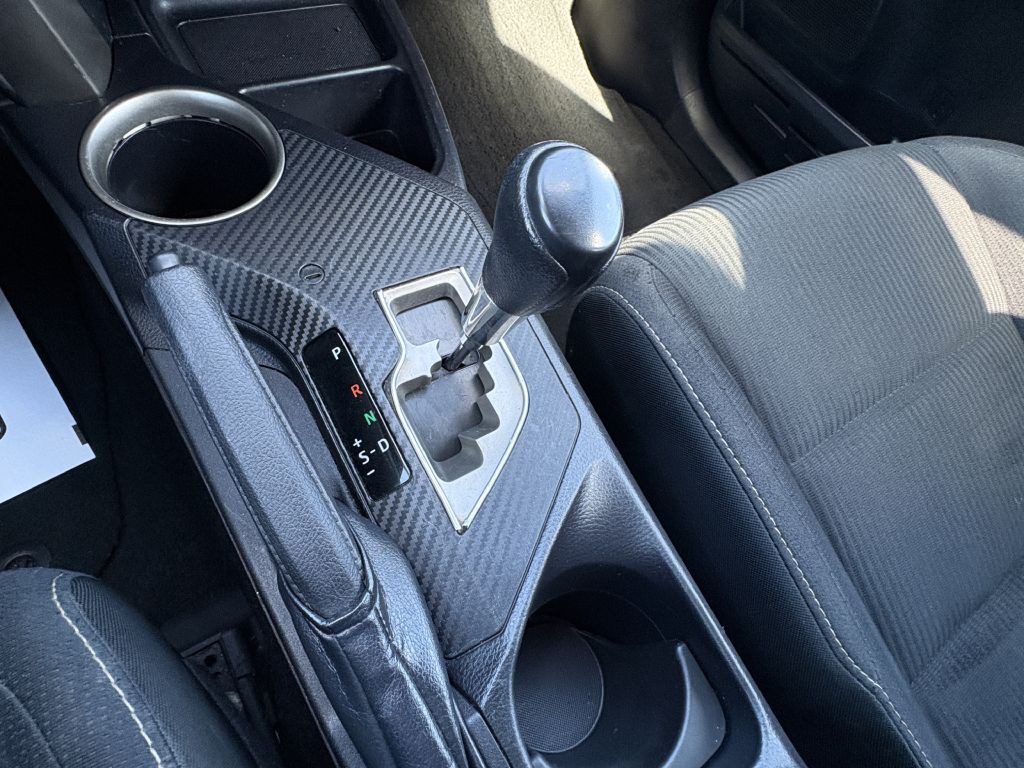 2013 Toyota Rav4 Image 16